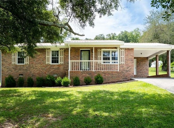 1957 BELLVIEW Road, Rockmart, GA 30153