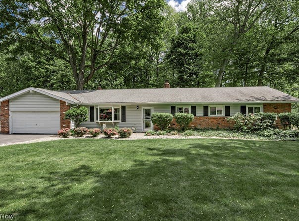 5899 S Shandle Boulevard, Mentor, OH 44060