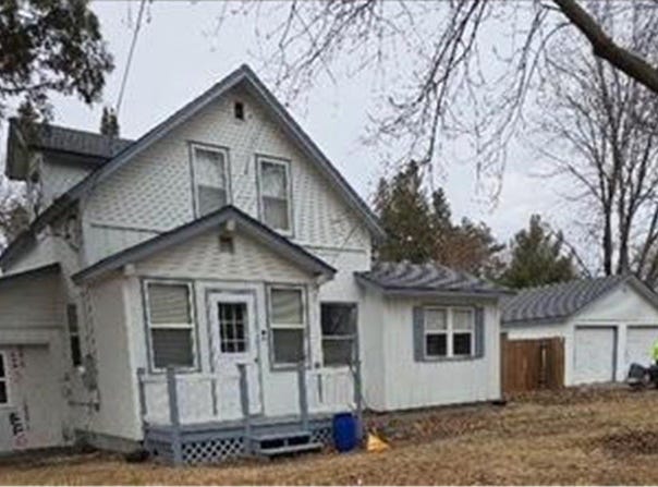 667 1st Avenue NW, Forest Lake, MN 55025