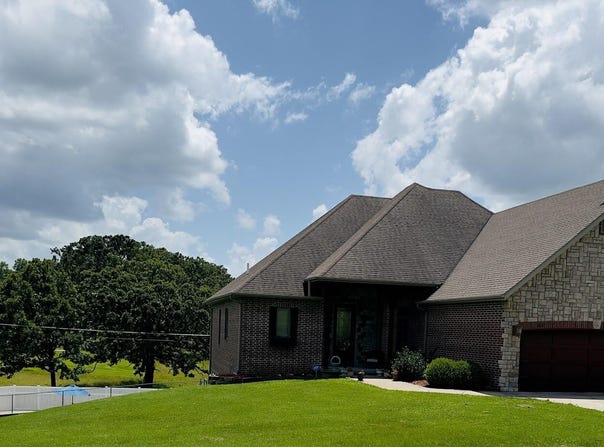503 Curry Avenue, Ava, MO 65608