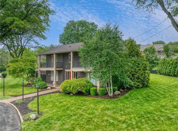 224 Harwick Drive, Wilkins Twp, PA 15235