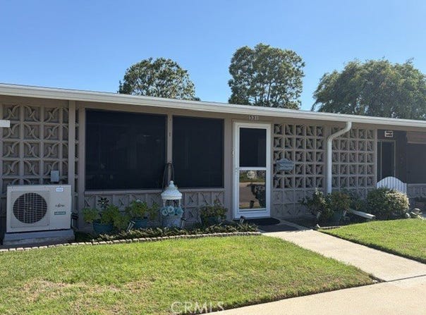 1260 Oakmont Road, Seal Beach, CA 90740