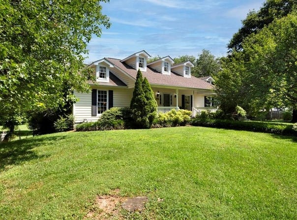 501 Qualla Terrace, Hayesville, NC 28904