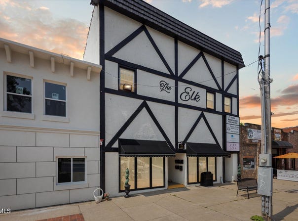 707 East Elk Avenue, Elizabethton, TN 37643