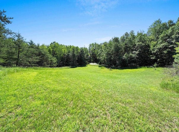 Leskovec Lane, Stephenson, WI 54114