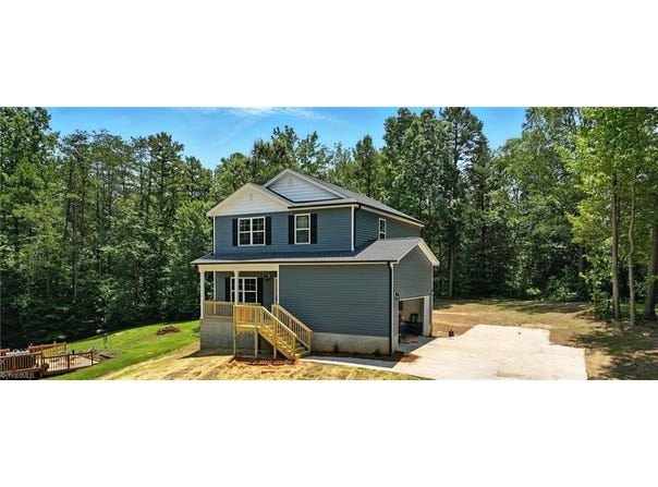 166 Cherry Lane, Clemmons, NC 27012
