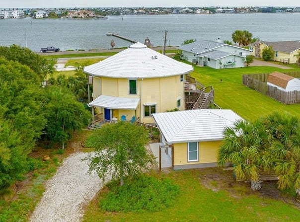 1722 Sorenson Dr., ROCKPORT, TX 78382