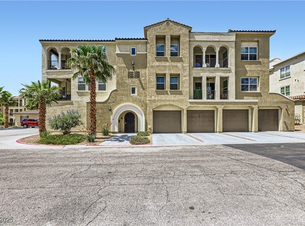 2555 Hampton Road, Henderson, NV 89052