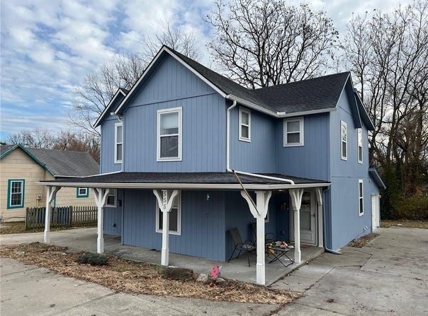 555 E Mill Street, Liberty, MO 64068