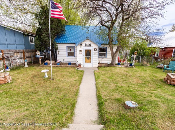1220 Main Street, Meeker, CO 81641