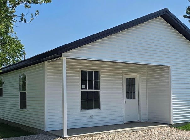 703 S Durbin Street, Bicknell, IN 47512