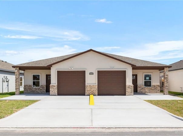 2416 N Valley Circle, La Feria, TX 78559