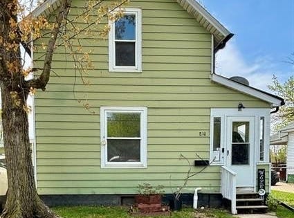 810 E Beecher Street, Adrian, MI 49221