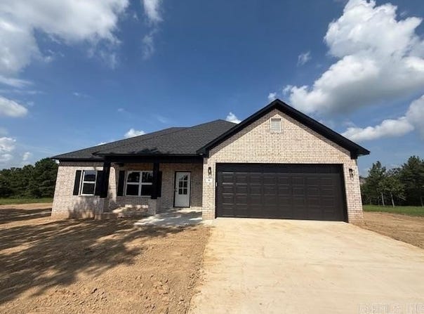 66 Summer Sky Drive, Greenbrier, AR 72058