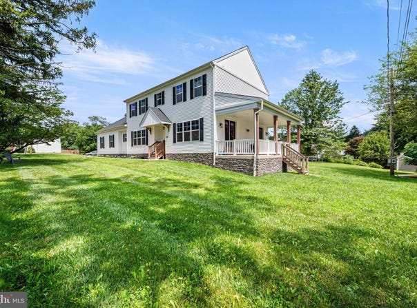 4121 BLAIR MILL ROAD, HATBORO, PA 19040