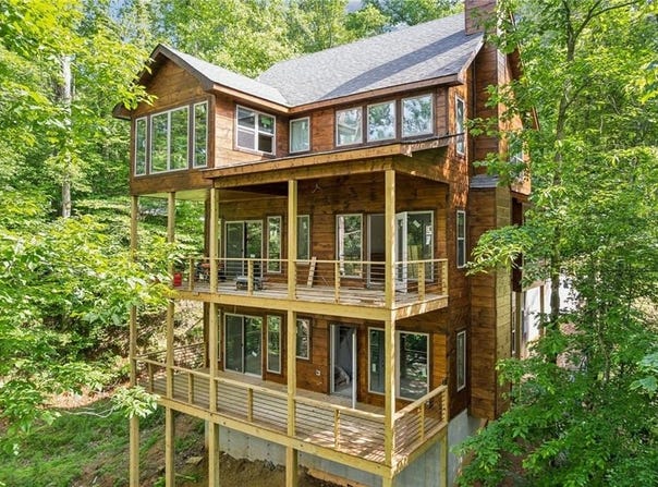 445 Greely Drive, Ellijay, GA 30540