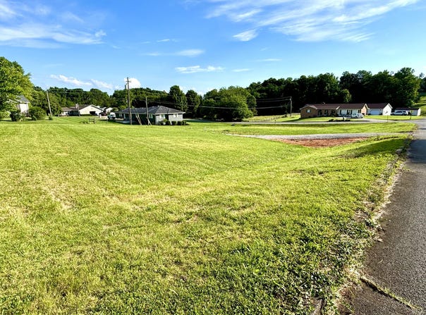 1910 Lancelot Drive, Somerset, KY 42503
