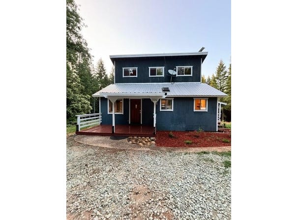 2051 Ridge Rd, Out Of Area, CA 95960