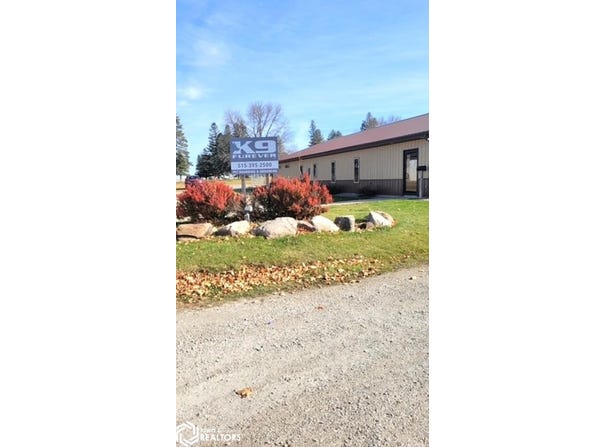 1912 E Mound Street, Algona, IA 50511