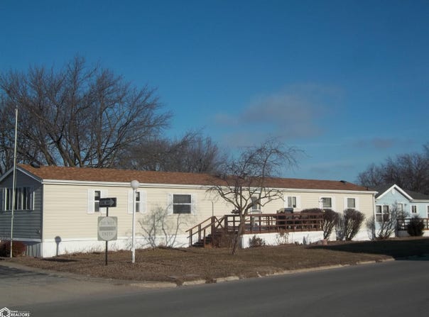 846 QUIET HARBOR, Creston, IA 50801