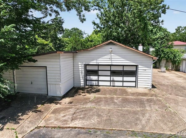 21987 Teak Lane, St Robert, MO 65584