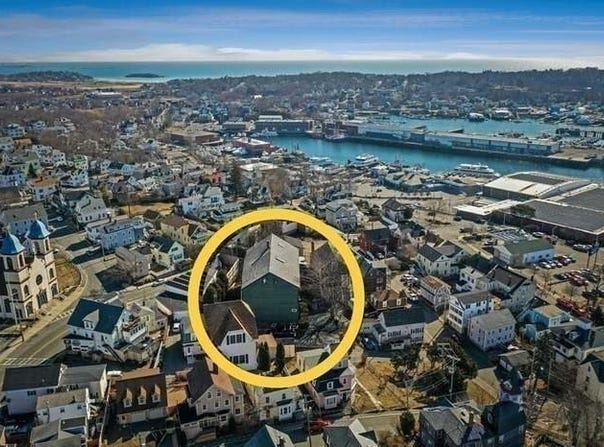 14-R Spring St, Gloucester, MA 01930