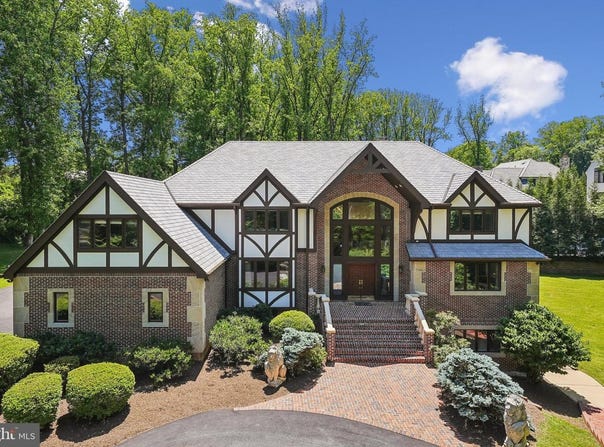 6723 GEORGETOWN PIKE, MCLEAN, VA 22101