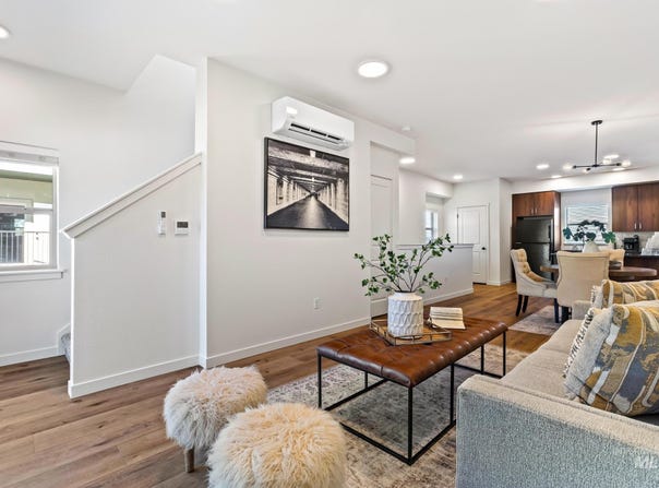 7439 W Swain Lane, Garden City, ID 83714