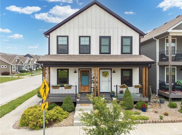 1121 S Minton Road, Independence, MO 64056