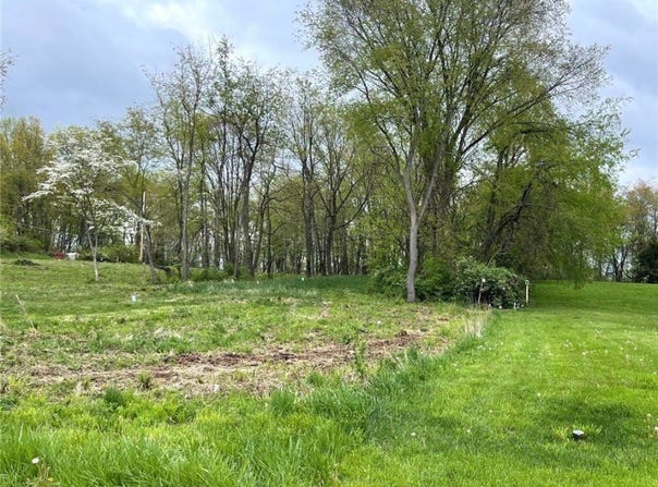 Candell Avenue SW lot: 24, Massillon, OH 44646