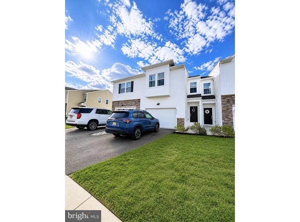 4913 BROOKSIDE Court, COOPERSBURG, PA 18036