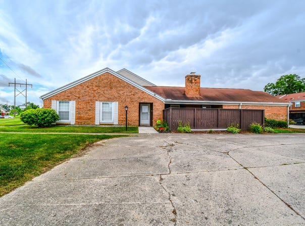 1411 Williamsburg Court, Fairborn, OH 45324