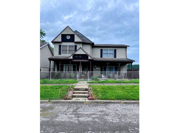 1013 Pine Street, Kenova, WV 25530