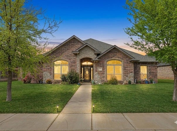 7802 Goldenview Circle, Amarillo, TX 79119