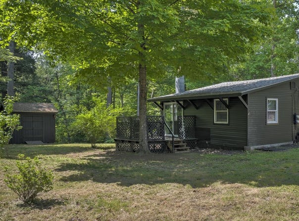 49 Forest Lake Circle, Winchester, NH 03470