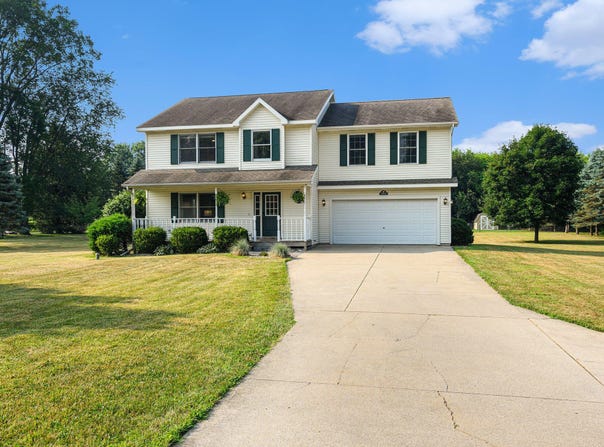 26033 48th Avenue, Mattawan, MI 49071