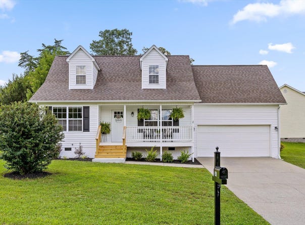 240 Farmingdale Place SE, Cleveland, TN 37323