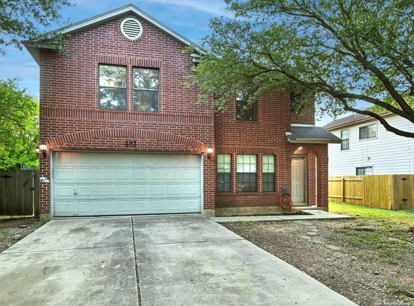 481 Whispering Hlw, Kyle, TX 78640