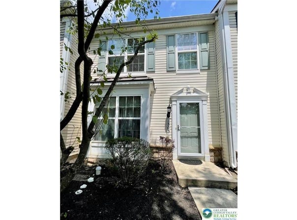 1503 Artisan Court, Upper Macungie Twp, PA 18031