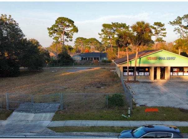 1330 HOWLAND BOULEVARD, DELTONA, FL 32738
