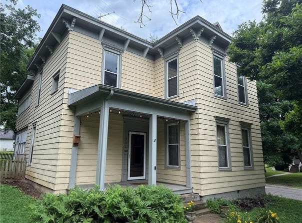 624 S Street, Atchison, KS 66002