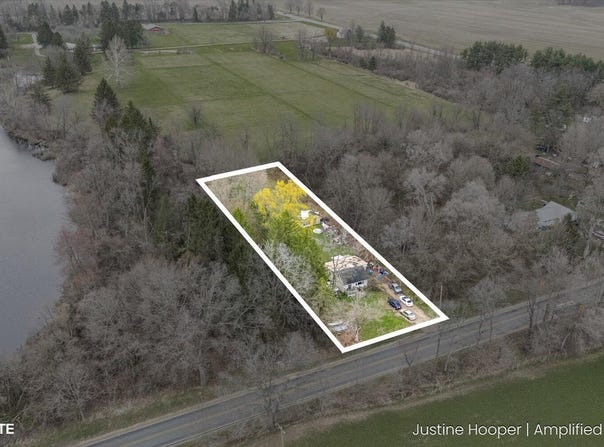 1325 E Pifer Road, Dowling, MI 49050