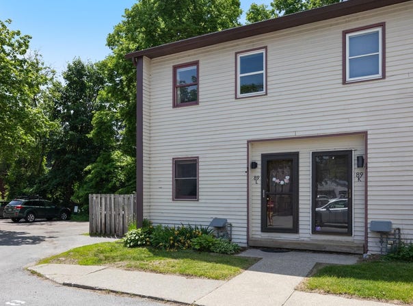89 N Champlain Street, Burlington, VT 05401