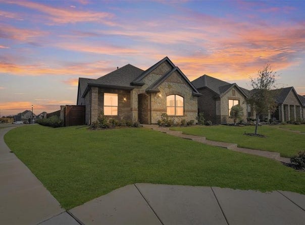 1901 Kit Fox Run, Mesquite, TX 75181