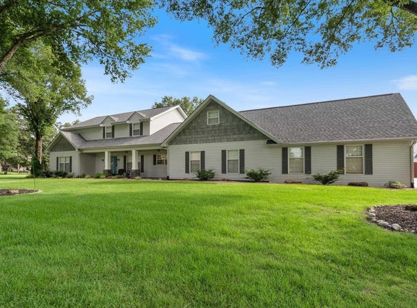 7 River Oaks Boulevard, Searcy, AR 72143