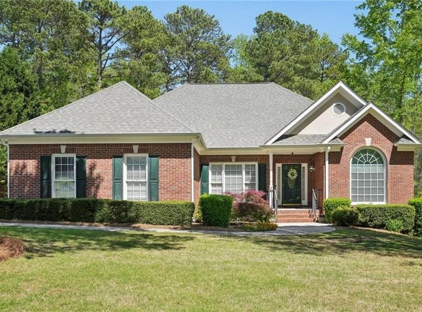 2545 Amberbrook Lane, Grayson, GA 30017