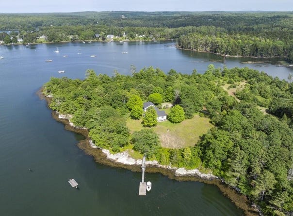 65 Tavenner Road, Boothbay, ME 04537
