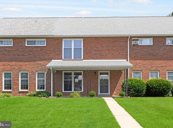 3101 EQUINOX ROAD, DOVER, PA 17315