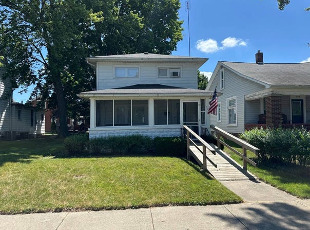 407 S High St, Warsaw, IN 46580
