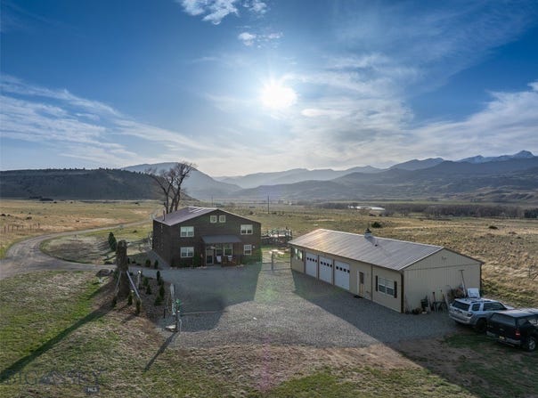 682 E River Road, Pray, MT 59065